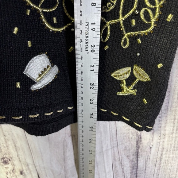 Vintage embroidered New Years Eve Party Black and Gold Festive Vest Small - Picture 6 of 6